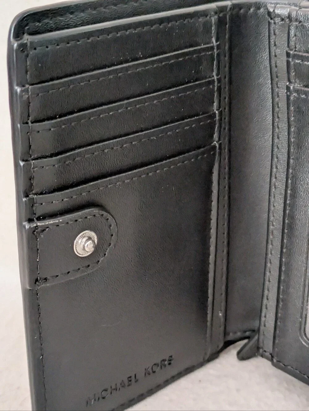 Michael Kors Jet Set Snap Wallet